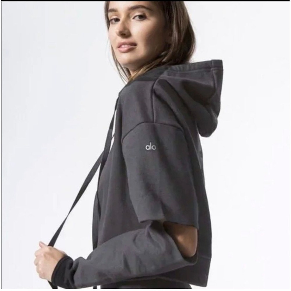 Alo Yoga Cutout Cropped Hoodie XS/S Anthracite Grey Elbow Detail Yoga Wear Gym